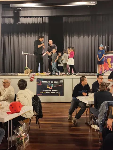 Repas de soutien 27.04.24, photo 7 sur 14